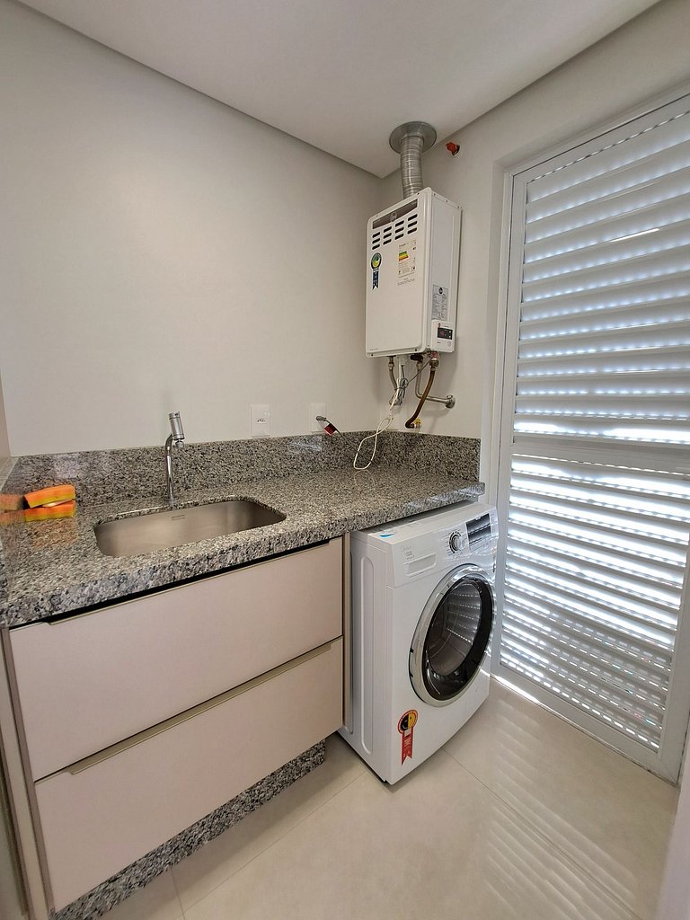 Encantador, 3 Suítes, Vista, Finamente Mobiliado