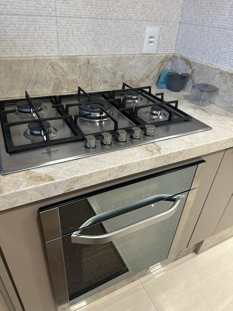 Encantador, 3 Suítes, Vista, Finamente Mobiliado
